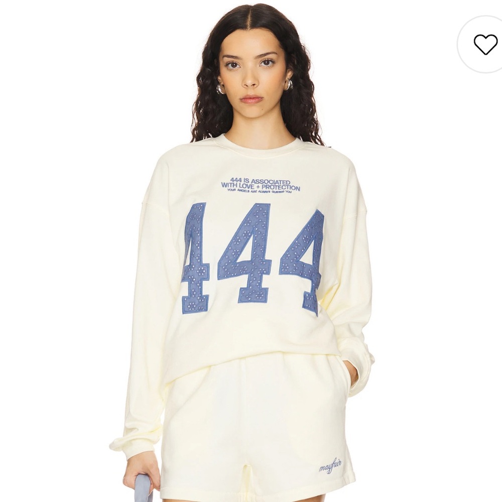 Mayfair group 444 crewneck and shorts